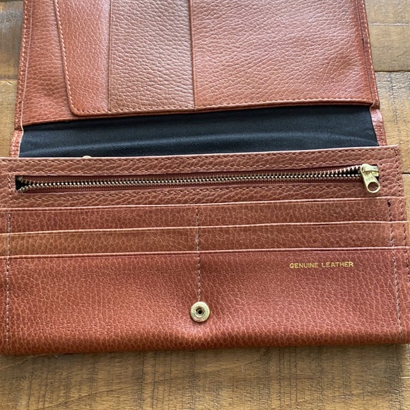 Vintage Leather Anne Klein Clutch Wallet - Picture 6 of 15